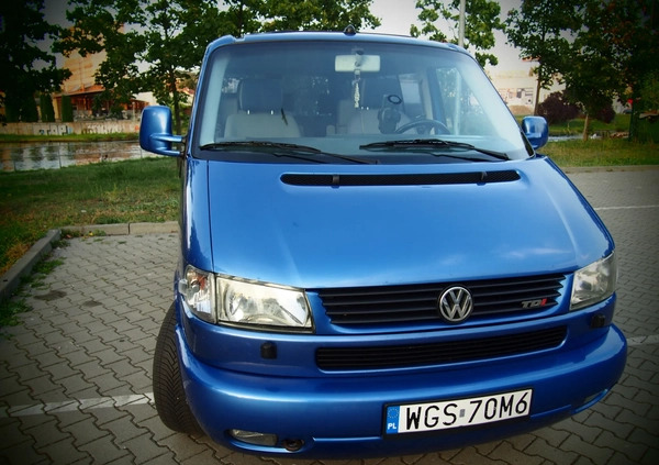 Volkswagen Multivan cena 65000 przebieg: 237000, rok produkcji 2003 z Bydgoszcz małe 436